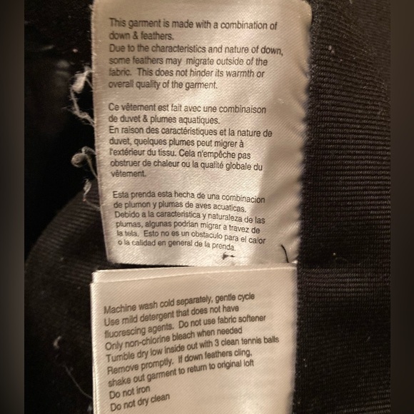 Michael Kors MK Women's Puffer Jacket Coat Black Gold Logo Zipper Pulls Long S-M - Picture 7 of 8